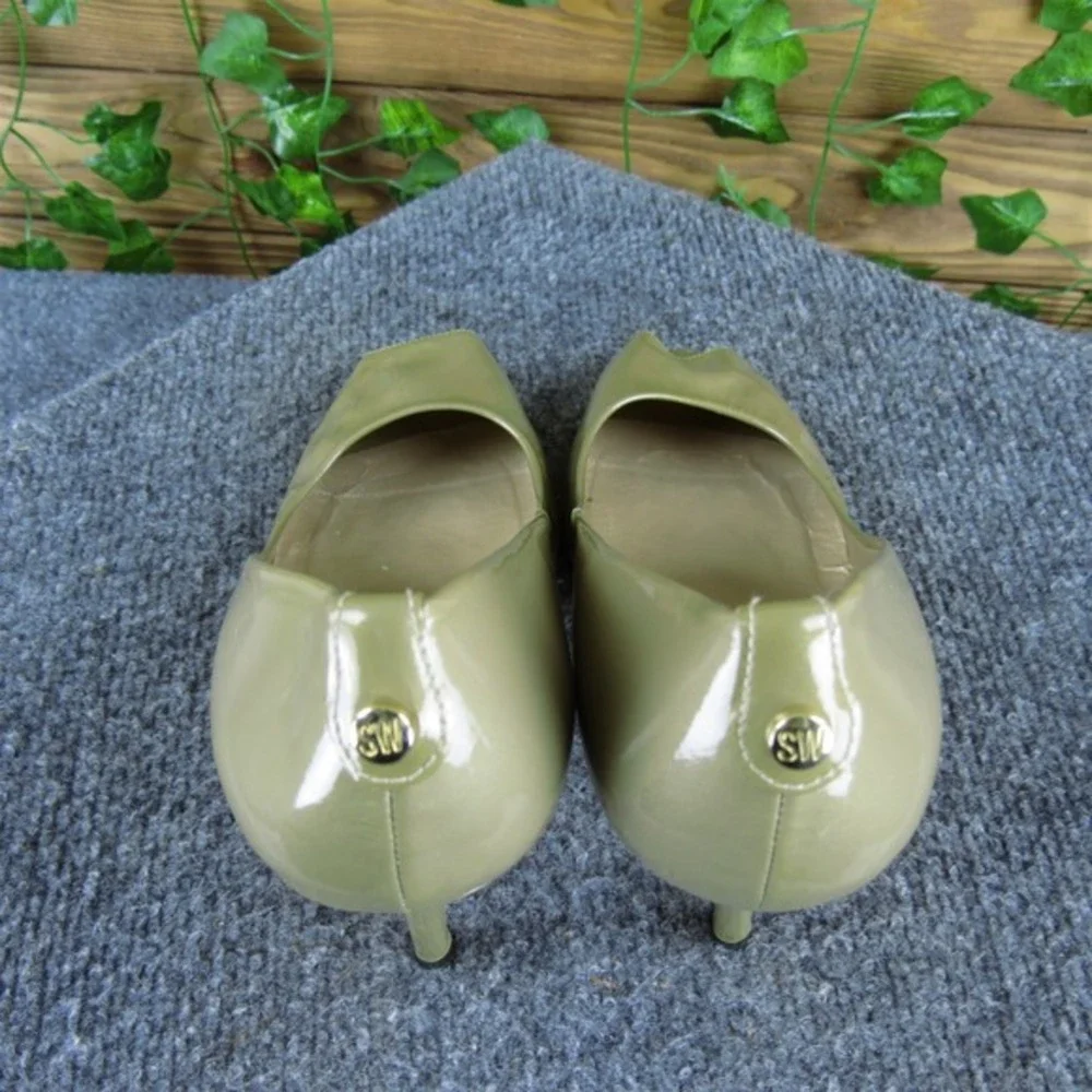Stuart Weitzman Women  Peep Toe Khaki‎ Patent Leather Pump 8 Gently Used 2025